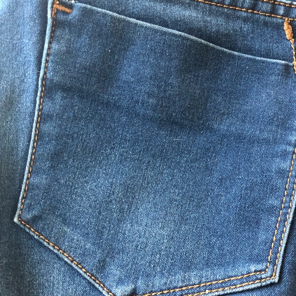 Jeans - Picture 3 of 5